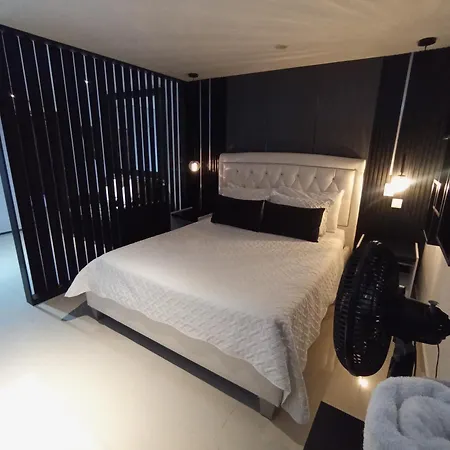 Stylish With Sea View Balcony *